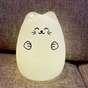 Cute cat night light